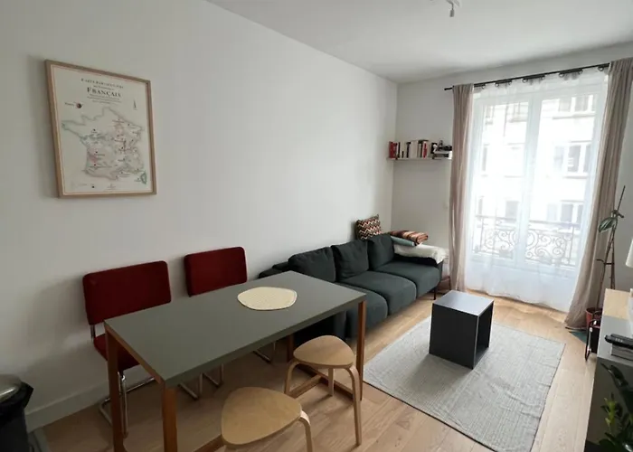 Cosy Canal St Martin Apartment